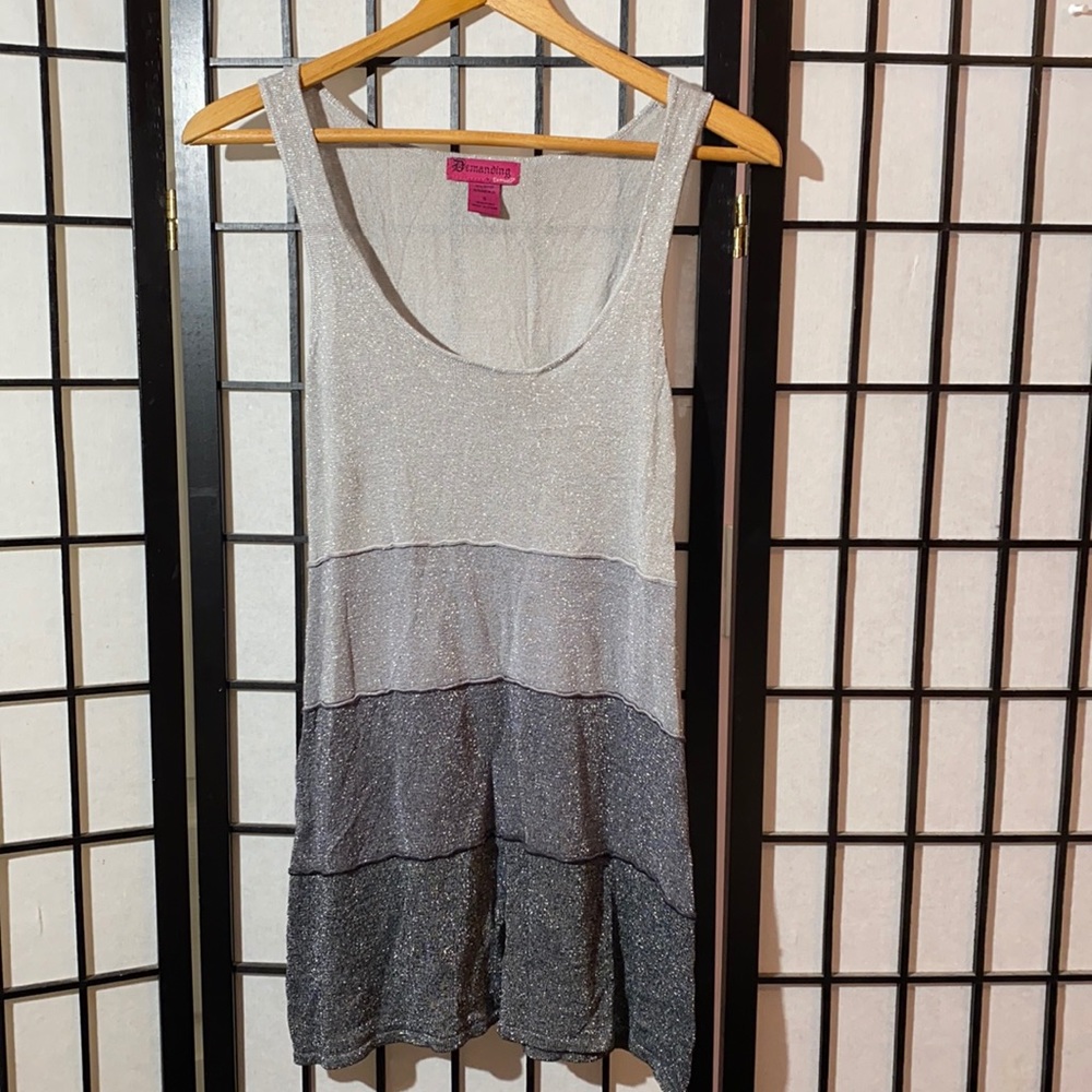 Demanding Tank Top Glitter Accents Size S